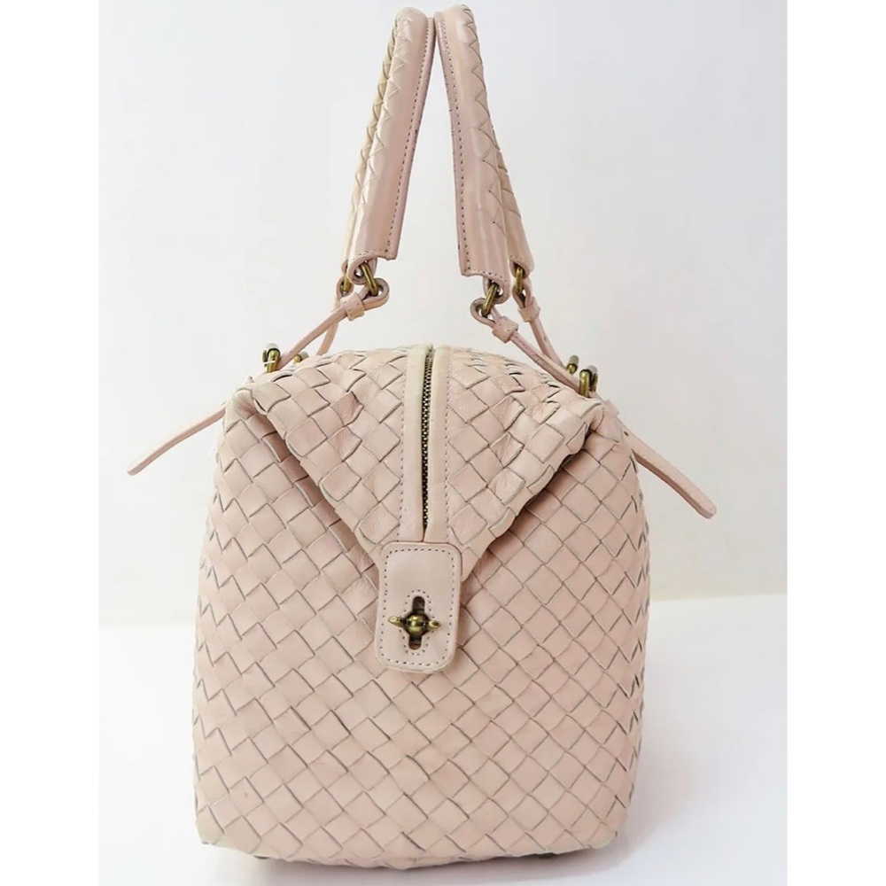 SOLD BOTTEGA VENETA Pink Woven Leather Boston Tote Shoulder Bag Purse With Key - Picture 4 of 13